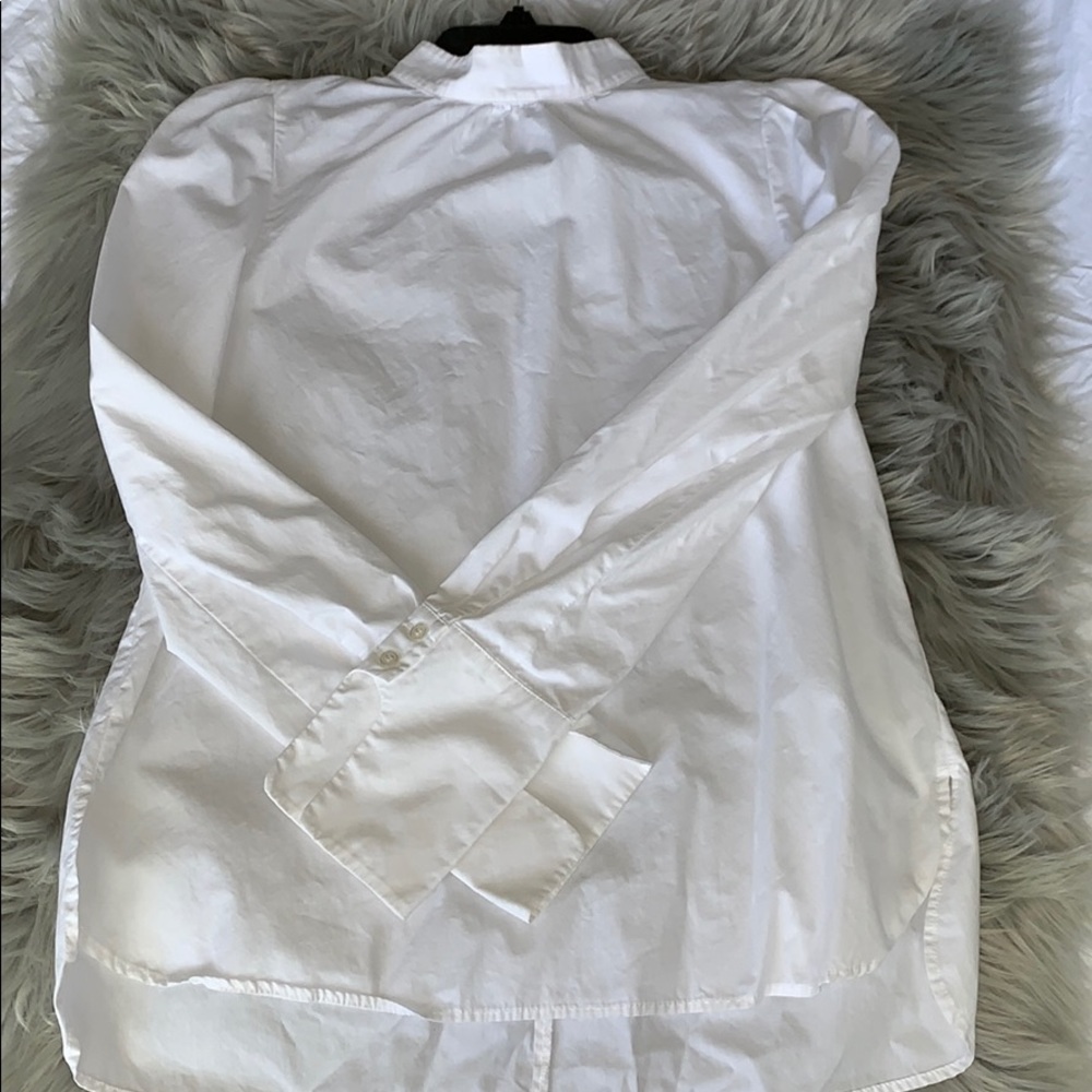White long sleeve blouse
